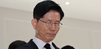 윤석열, 국민의힘 탈당 선언…대선 승리와 자유민주주의 위해 백의종군