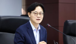 트럼프 “한국, 알래스카 LNG에 투자”…정부 “미확정”