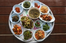 2시간 산을 올라야 맛볼 수 있다. 순천의 ‘꿀맛’ 보리밥