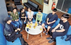 [소년중앙] 장애물 넘어 한계를 넘어, 몸과 마음을 자유롭게…'파쿠르'