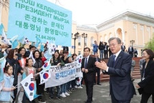 스탈린이 쫓아낸 ‘공동묘지’를 옥토로 만든 고려인들