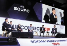 동반성장에 앞장서는 SK, 말없이 꾸준한 LG