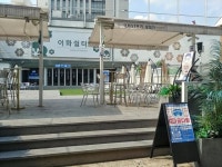 미용실·관광객 많은 이대 앞 대신 기찻길 옆 이화52번가