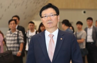 ‘창고 만남’ 의식했나…통일부 서호 차관, 日당국자 회동 비공개 논란
