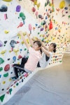 [소년중앙] 한 손, 한 발 떼도 균형 잡고 다음 스텝…벽 위에선 나도 스파이더맨