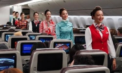 [서소문사진관]50살 대한항공. 여 승무원 복장 변천사