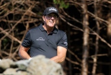 살 빼고 소통하고…점점 더 젊어지는 미켈슨