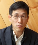 진중권 “동양대 J교수, 표창장 직인 이상하다 해놓고 방송선 왜곡”