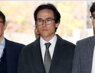 뒷돈 수수 혐의 MB사위 조현범 한국타이어 대표 구속