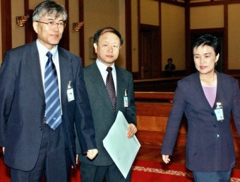 검사장회의 소집 추미애, 강금실 이후 17년만 ···