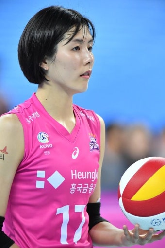 돌아온 핑크폭격기 이재영 