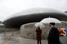 DDP 폐쇄…코로나19 여파로 서울 패션위크도 취소