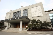 교인 8만명 소망교회 확진자, 양성 판정난 직장 동료 접촉