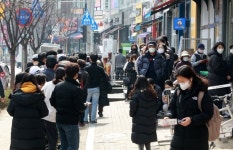 공산주의 배급? 욕받이냐 주말 약국 시민도 약사도 뿔났다