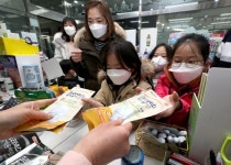 처방전 든 환자는 돌아가던데···1인 약국 마스크 5부제 걱정