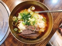 [아재의 식당] 7 맑고 개운한 진미, 한우곰탕의 신흥명가 ‘애성회관’