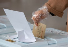 총선 투표 자가격리자, 동선 이탈이나 시간 초과시 경찰 신고