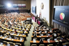 [단독]비씨카드, KT 대신 케이뱅크 구하기 나서다…지분인수 의결