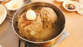 [아재의 식당] 1만원에 면 곱배기 주는 평양냉면집, 여의도 정인면옥