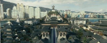 만파식적과 평행세계가 왜?… ‘어색한 퍼즐’ 된 더 킹의 역사조합