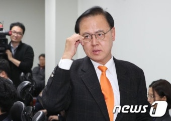 4선 이명수 통합당 의원 