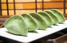 [라이프 트렌드&] 항산화 성분 듬뿍… 영광 ‘모싯잎 송편’ 동부 소도 꽉 채워