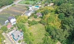 靑 “文대통령, 퇴임 후 경남 양산 평산마을로…경호 문제”