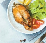 [건강한 가족] 지친 피부 진정엔 연어 스테이크  배앓이 완화엔 두부찜 좋아요