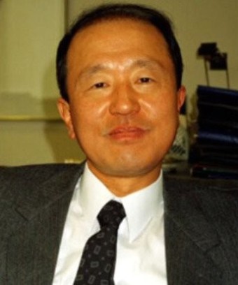 경찰, 남양유업 홍원식 회장 압수수색…경쟁사 ‘악플’ 지시 혐의