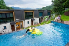 7·8월 여행은 꺼린다고? 예상 깨고 2배 증가한 국내 숙박