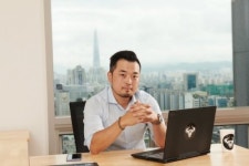 종합광고대행사 퀘이커즈 허재영대표 ”게임 광고시장의 판을 흔들고 싶습니다”