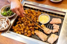 입 얼얼, 땀 뚝뚝…그래도 끌린다 화끈 후끈 대구 빨간 맛