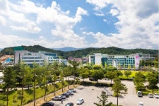 석사학위 모집한다며, 학위 없는 지원자 합격시킨 대교협