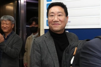 ‘마지막 비서실장’ 거론 양정철, 노영민 사표전 양산 다녀왔다