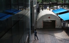 동충하초 설명회·경로당·경매모임… 곳곳이 코로나19 작은 지뢰밭