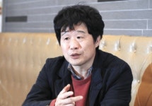 여보, 문 부숴서 미안...검찰개혁하자 서민, 秋 사과문 조롱