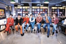 빅히트 공모가 13만5000원…‘BTS팬투’ 몰리면 메가 히트