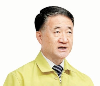 확진자 또 200명대 예상···내일 수도권·강원 1.5단계 격상할까