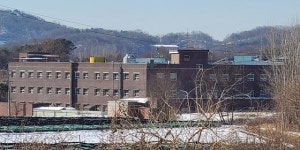 격리병동, 통째 비운다…음성 소망병원서 또 37명 무더기 확진