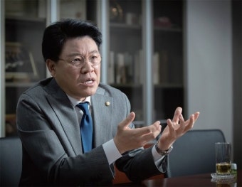 [월간중앙] ‘야당 속의 야당’ 장제원 국민의힘 의원의 격정토로