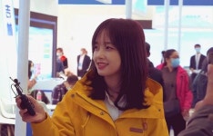 첫사랑의 얼굴 찬사...中CCTV 시청률 대박 터뜨린 여기자