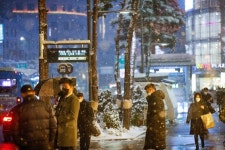 퇴근길 직전 퍼부은 눈…서울 서초 3시간만에 6.4㎝ 쌓였다