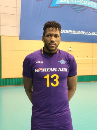 외국인 없이 1위 대한항공, 비결은 정지석