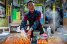 청풍호 장어, 빨간 어묵, 약초 밥… 의외의 연속 제천 맛 여행