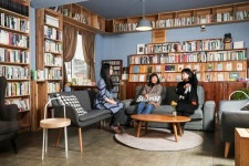[2030 서울탈출기] ⑤ 귀촌 4년차 서른다섯, 시골에서 책방하며 삽니다