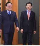 김경수 7억, 송철호 24억…1년새 각각 3000만원대 줄었다