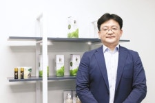 [시선집중] ＂면역력 강화, 암 예방 도움 … 황칠 제품 우수성 세계에 전파”