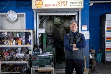 獨 회사 백지수표 제안도 받았다…12시간 칼 가는 부자 [장人들]