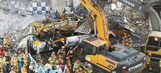 광주 54번 버스의 비극, 길 옆 5층건물이 덮쳤다