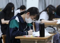 알면 혼란이라는 평가원, 몰라서 혼란이라는 현장…선택과목 유불리 어쩌나